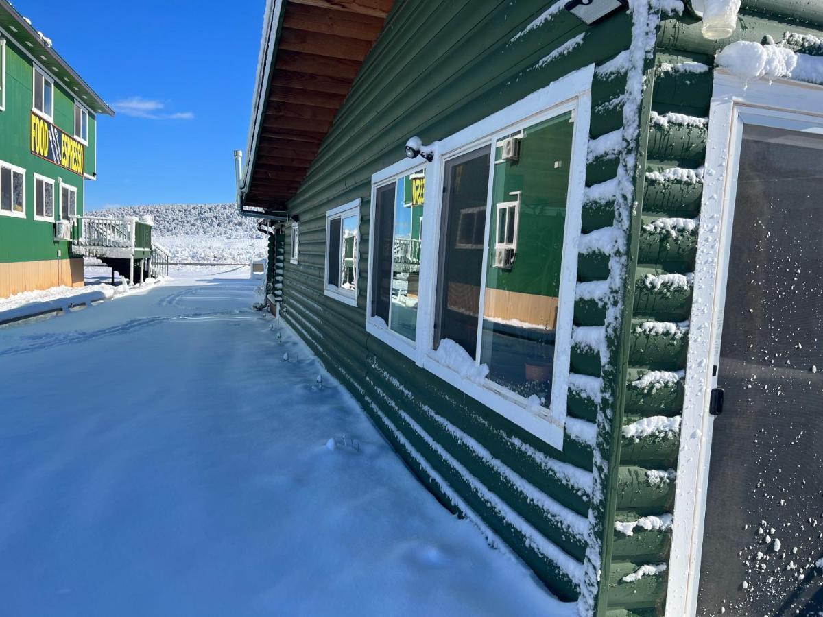 Bryce Sunset Inn Пейнгуич Екстериор снимка